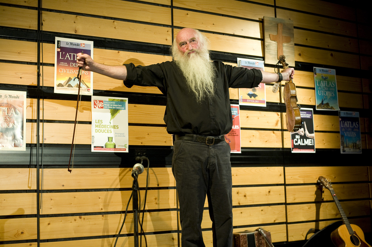 Voyage au pays des Chouans avec le conteur Patrick Ewen