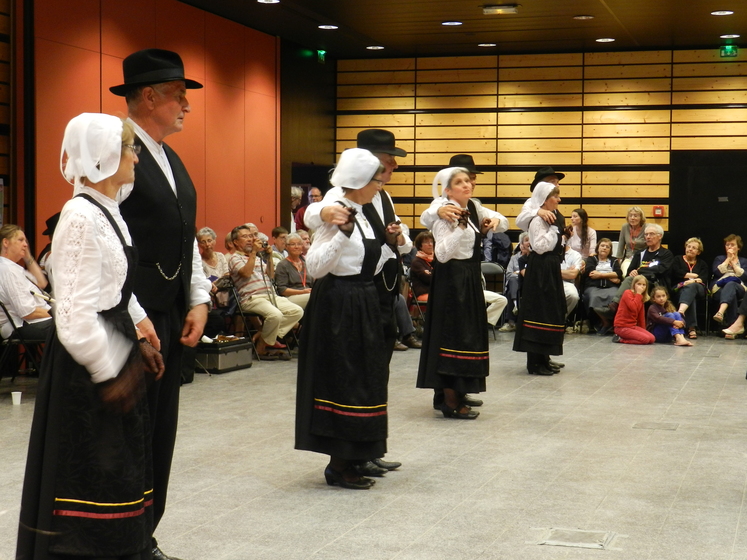 Fest Noz à Saint Jacut, la soirée en vidéo et en images ! Fest Noz à Saint Jacut, la soirée en vidéo et en images !