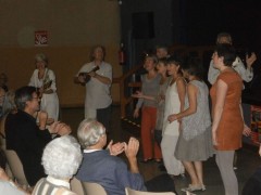 Avec les Azzimutés, groupe vocal du Vercors. 