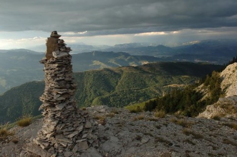 Sur les Traces d' ANGELO le Hussard d'apres la Provence de GIONO