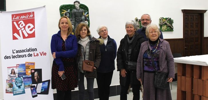 À Thonon (74), Anne Guion a présenté “Nos larmes ont la même couleur” À Thonon (74), Anne Guion a présenté “Nos larmes ont la même couleur”