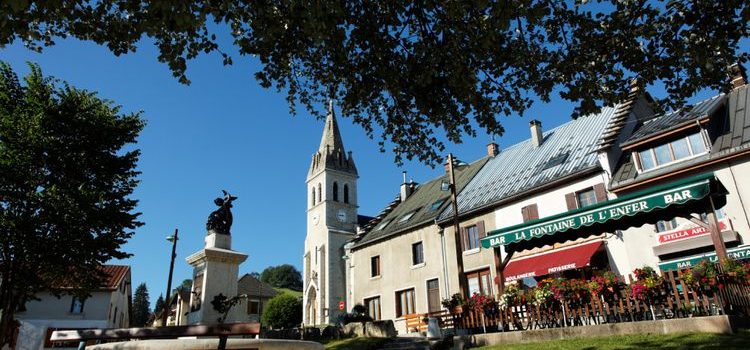 Ils sont avec nous à Méaudre : découvrez nos 40 conférenciers, artistes et témoins