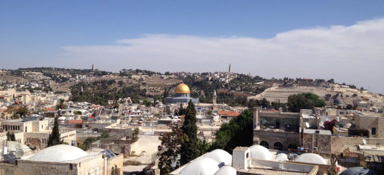 À Annecy, comprendre Jérusalem