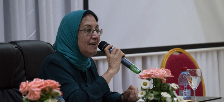 Aïcha El Hajjami : « Il faut revendiquer l’égalité entre hommes et femmes à partir du référentiel islamique » Aïcha El Hajjami : « Il faut revendiquer l’égalité entre hommes et femmes à partir du référentiel islamique »